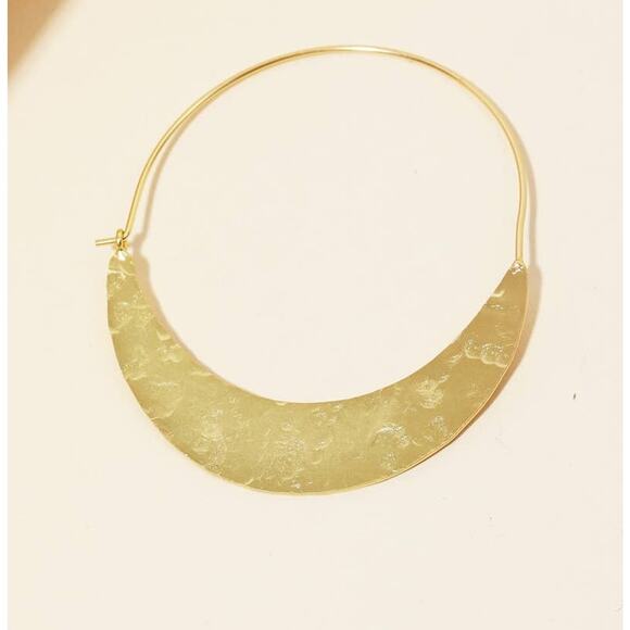 NWOT Hammered gold colored Hoop Earrings. - Picture 2 of 3